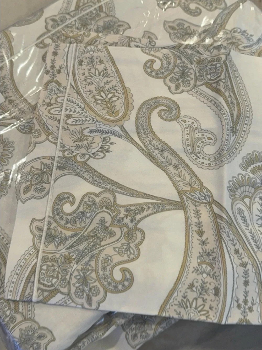 Peacock Alley PAISLEY PEARL CLASSIC PRINTED DUVET SET Neutral  Incl 2 Shams NEW